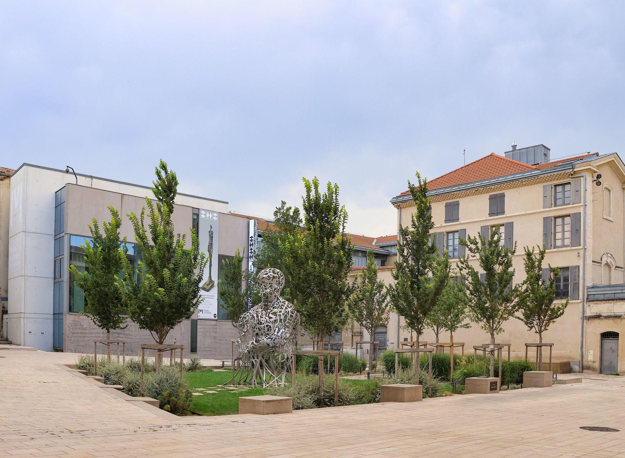 Lire la suite à propos de l’article Musée de Valence, Art et Archéologie